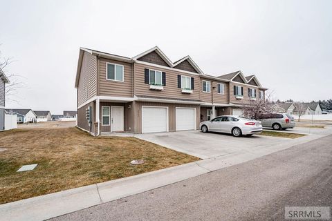 Photo of 2842 Murwood Street, IDAHO FALLS, ID 83402 (MLS # 2181612)