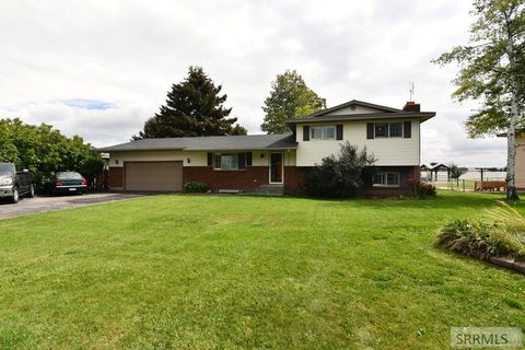 Photo of 10230 N Dorian Avenue, IDAHO FALLS, ID 83401 (MLS # 2179290)