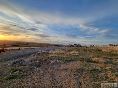 Photo of 5900 N Enos Dr, IDAHO FALLS, ID 83401 (MLS # 2180834)