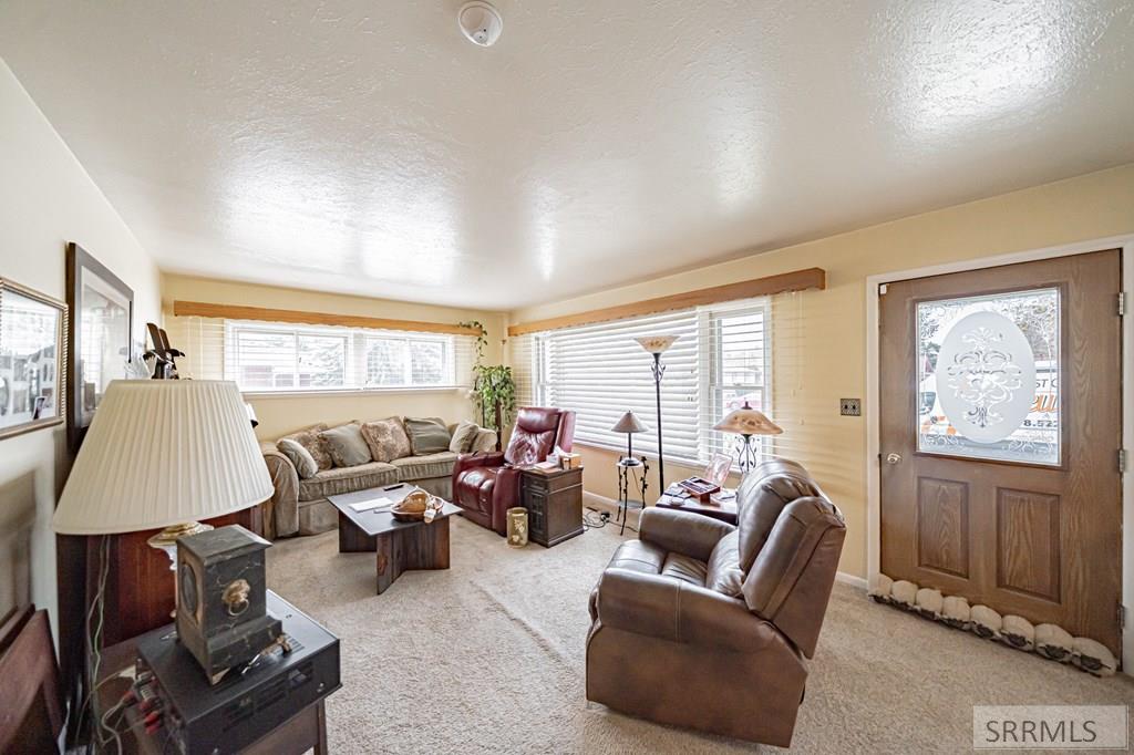 826 S Stout Avenue, BLACKFOOT, Idaho image 5