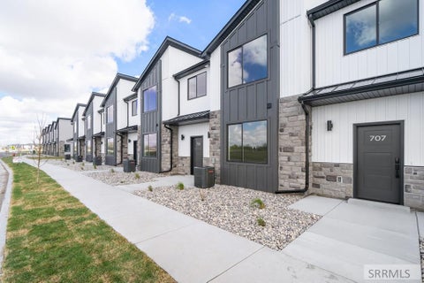 Photo of 743 Curlew Drive, AMMON, ID 83406 (MLS # 2188884)