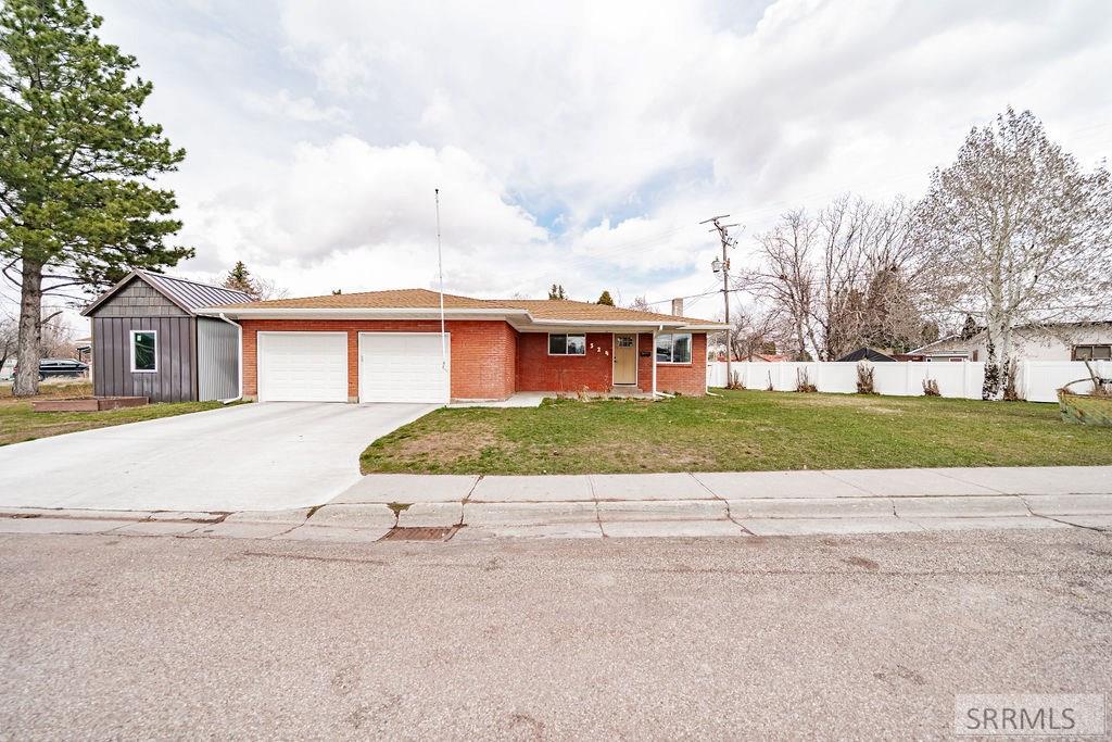 324 N State Street, RIGBY, Idaho image 2
