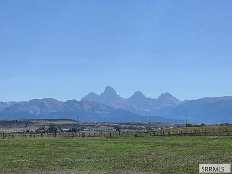 Vacant Land For Sale - 5000 W Hwy 33<br/> TETONIA, ID 83422