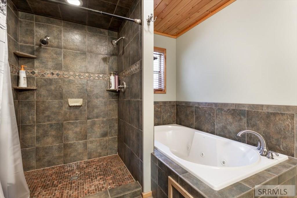 4128 Sawtelle Peak Road, ISLAND PARK, Idaho image 18