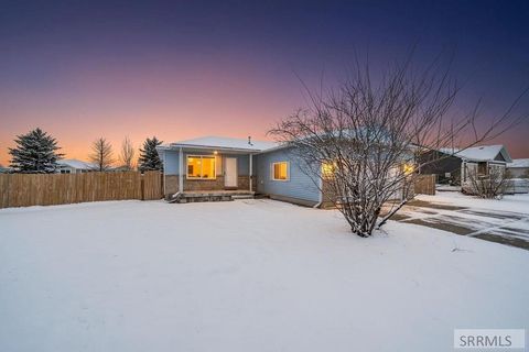 Photo of 3879 E Ash Lane, RIGBY, ID 83442 (MLS # 2182118)
