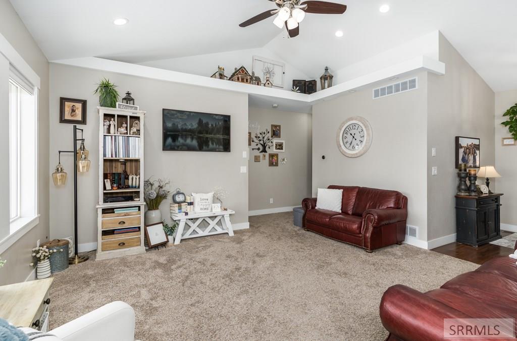 670 Kesler Ln, BLACKFOOT, Idaho image 7