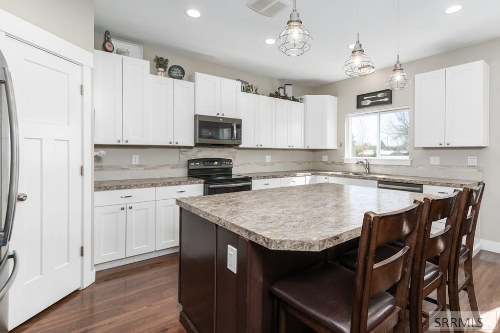 670 Kesler Ln, BLACKFOOT, Idaho image 11