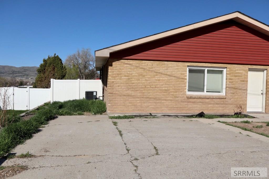 663 Franklin, POCATELLO, Idaho image 2