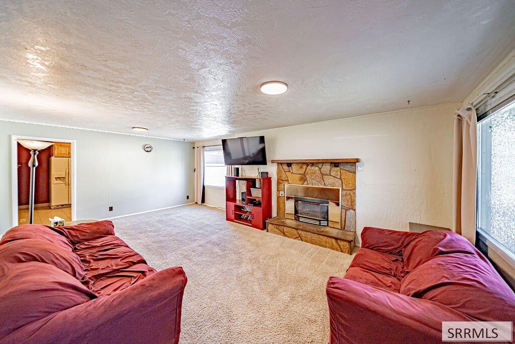 283 1st S