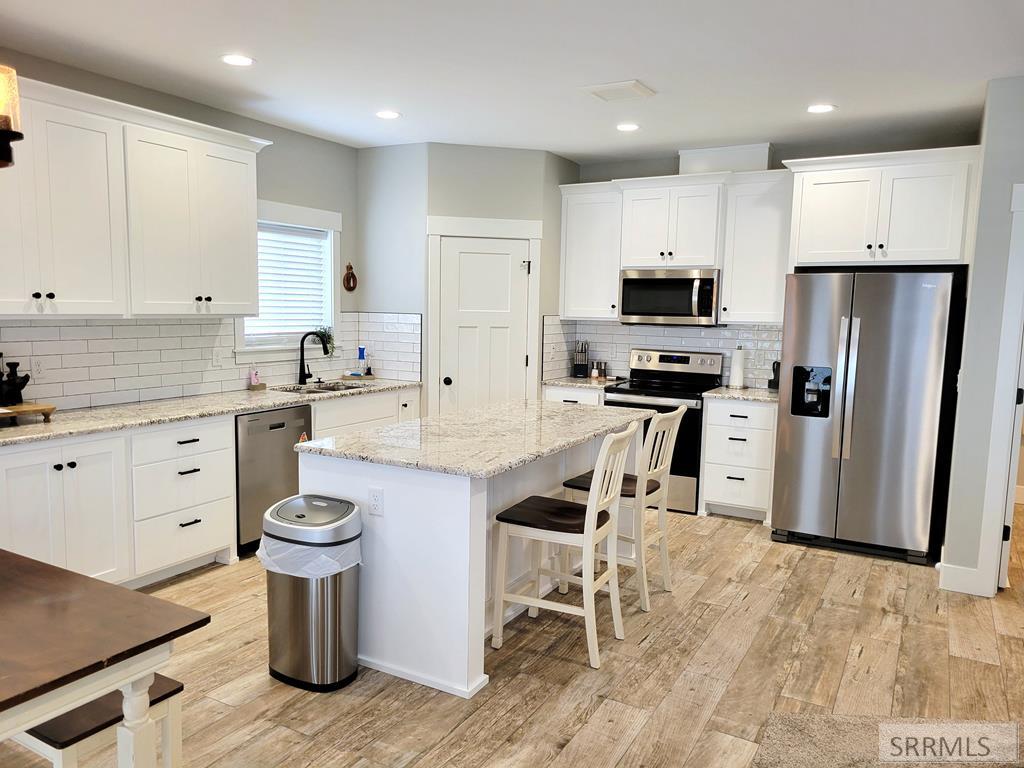3903 E Deloy Drive, IDAHO FALLS, Idaho image 12