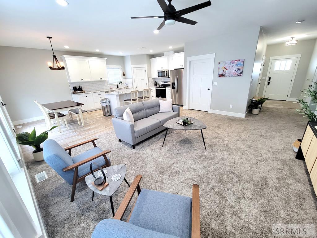 3903 E Deloy Drive, IDAHO FALLS, Idaho image 9