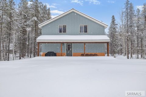 Photo of 4060 Steelhead Drive, ISLAND PARK, ID 83429 (MLS # 2182220)