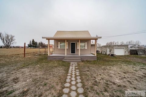 Photo of 351 W 7800 S, REXBURG, ID 83440 (MLS # 2184630)