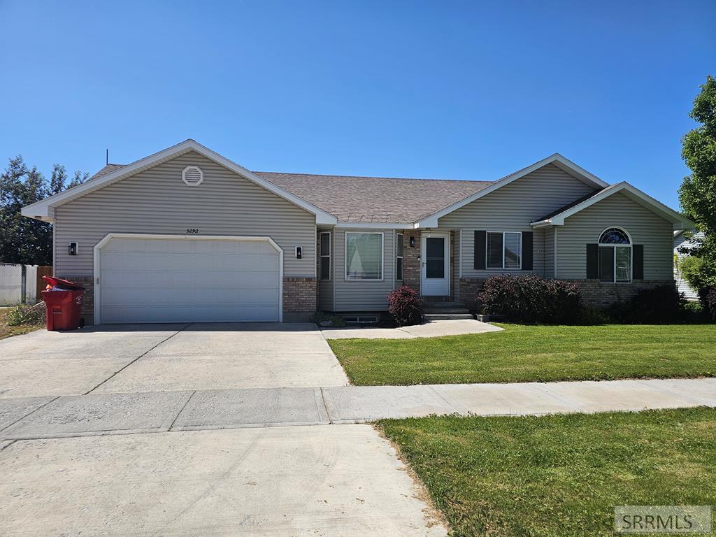 3292 E Sweet Briar Drive, IDAHO FALLS, Idaho image 1