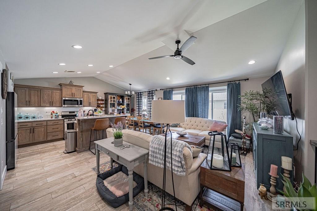 3755 Harrington Road, IDAHO FALLS, Idaho image 3