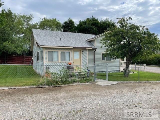 207 W 3rd Avenue, SALMON, Idaho image 1