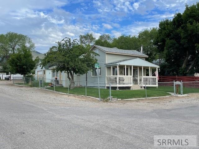 207 W 3rd Avenue, SALMON, Idaho image 2