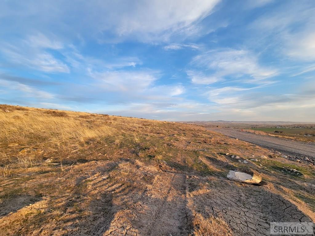 5800 N Enos Dr, IDAHO FALLS, Idaho image 3
