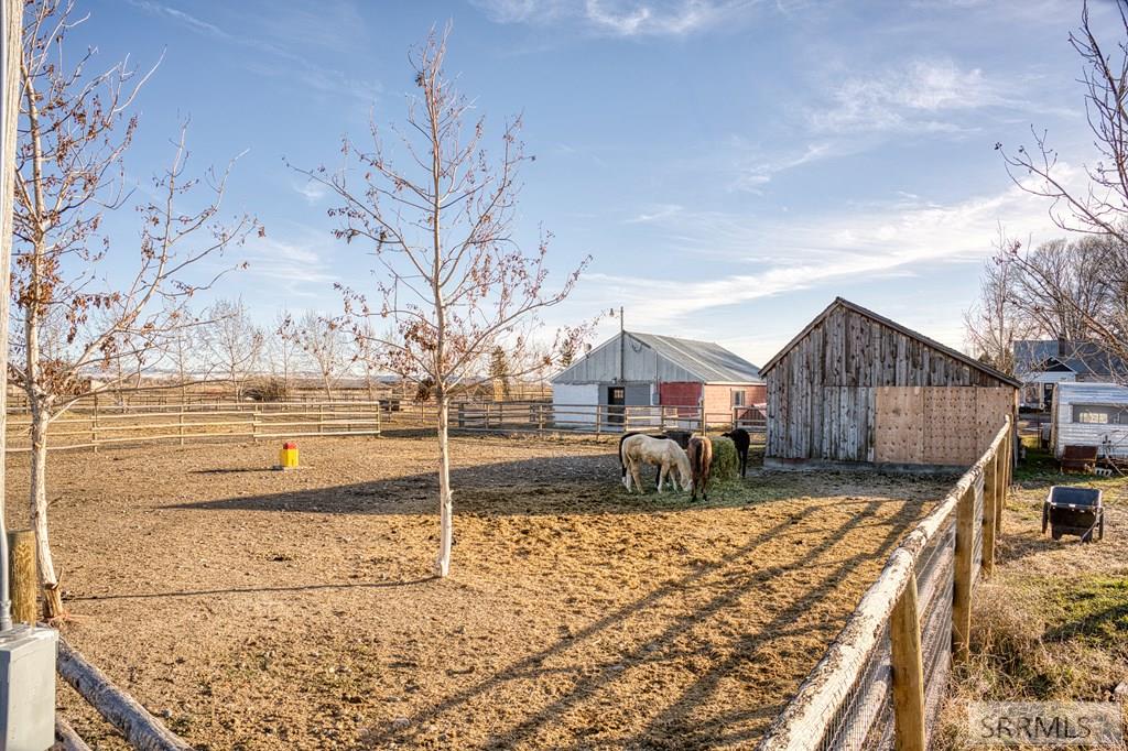 6496 W 3200 W, REXBURG, Idaho image 9