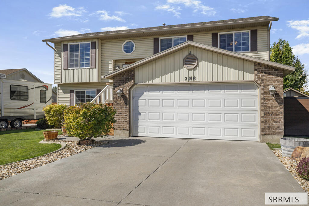 2148 Dakota Lane