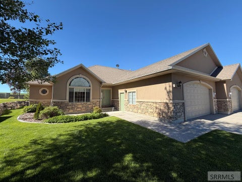 Homes For Sale - 326 Eagle Summit Street<br/> REXBURG, ID 83440