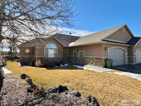 Photo of 326 Eagle Summit Street, REXBURG, ID 83440 (MLS # 2182221)