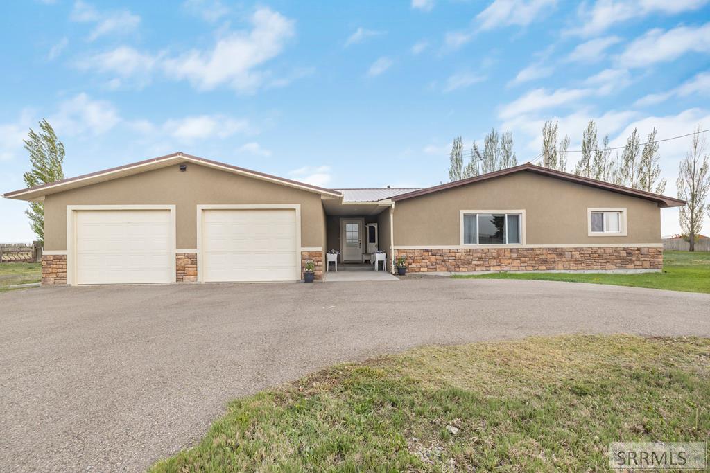 6631 W 6000 N, REXBURG, Idaho image 1