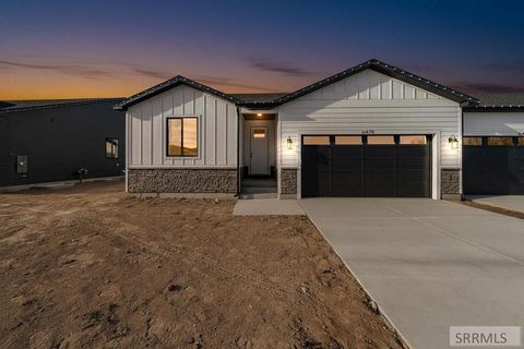 Photo of 6425 Ender Ln, IDAHO FALLS, ID 83401 (MLS # 2178576)
