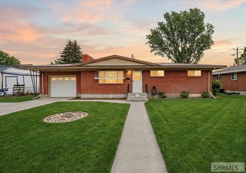 385 Shelley Avenue SHELLEY ID 83274