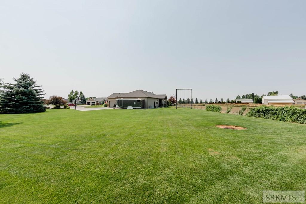 3940 Mckibben Lane, IONA, Idaho image 44