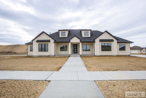 Photo of 5707 Long Cove Drive, IDAHO FALLS, ID 83404 (MLS # 2187462)