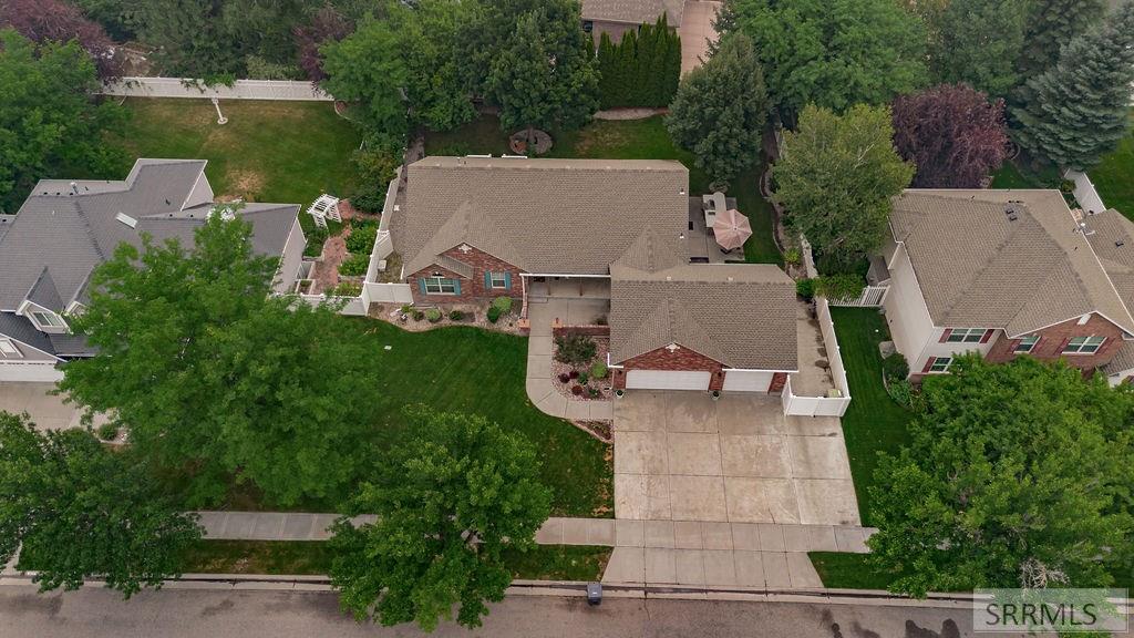 3803 Woodhaven Lane