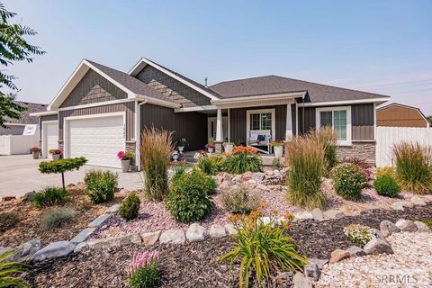 Photo of 1557 N Quinn Creek Road, IDAHO FALLS, ID 83401 (MLS # 2181618)