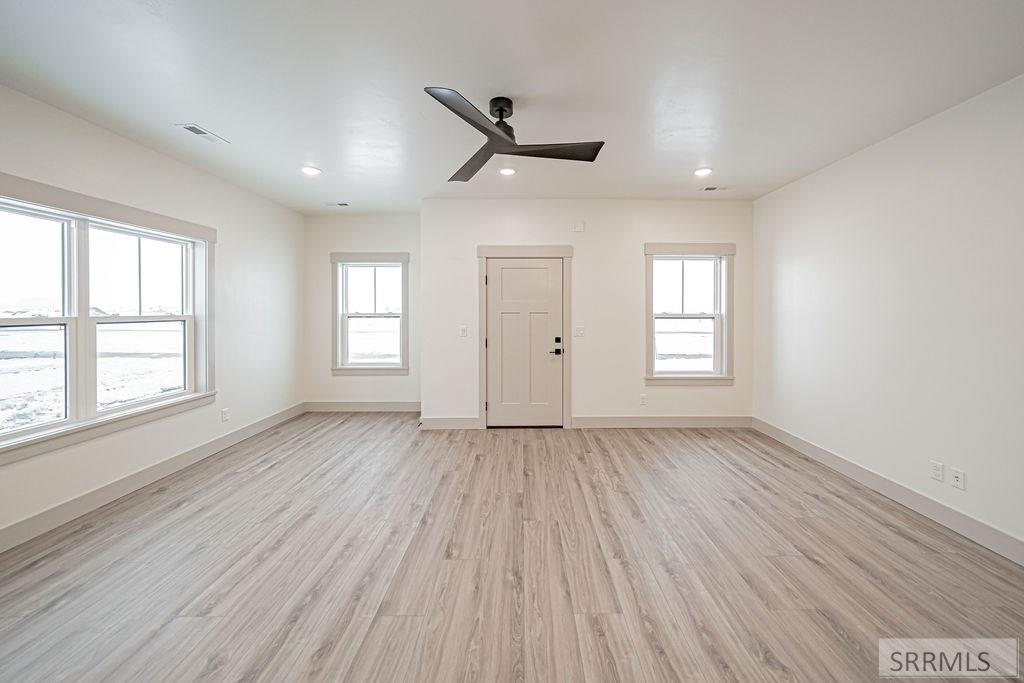 5107 N Beach Dr, IDAHO FALLS, Idaho image 3