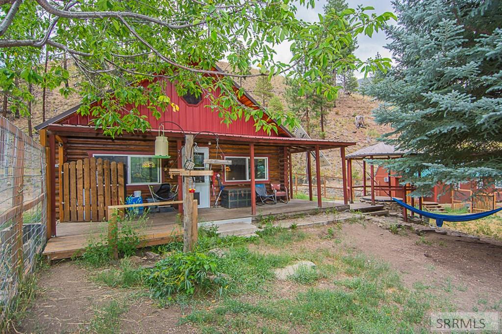 255 Spring Creek, NORTH FORK, Idaho image 10