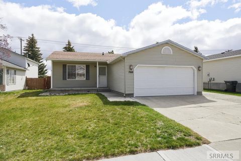 760 Clarence Drive IDAHO FALLS ID 83402
