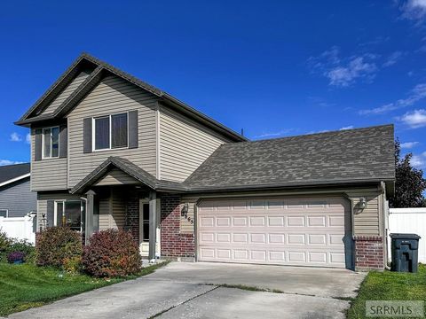 Photo of 3665 E Pearce Drive, IDAHO FALLS, ID 83401 (MLS # 2180199) Photo of 3665 E Pearce Drive, IDAHO FALLS, ID 83401 (MLS # 2180199)
