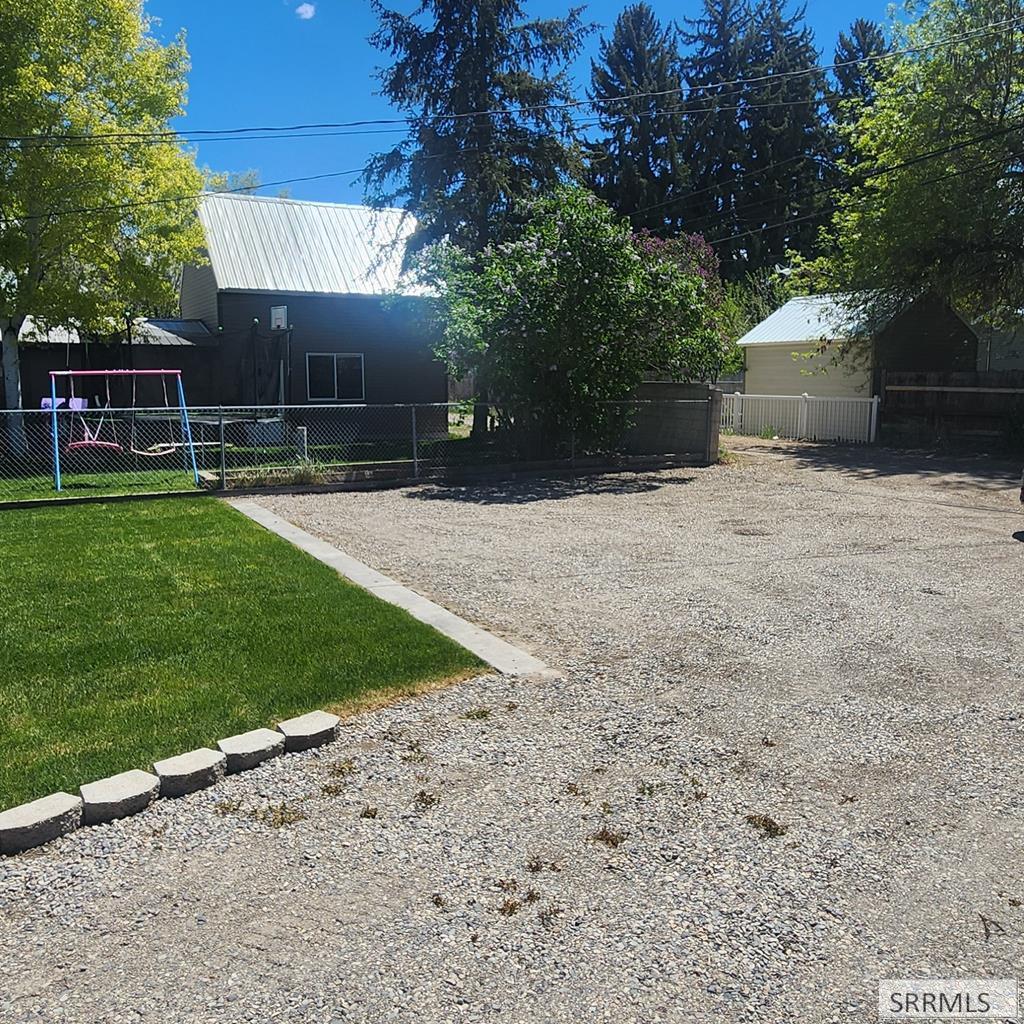 335 W 17th Street, IDAHO FALLS, Idaho image 30