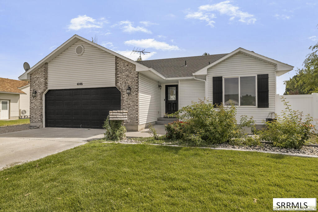 4146 Forest Glen Drive