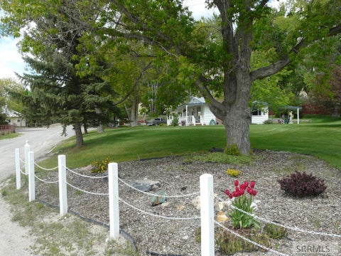 Homes For Sale - 560 N Front Street<br/> ARCO, ID 83213