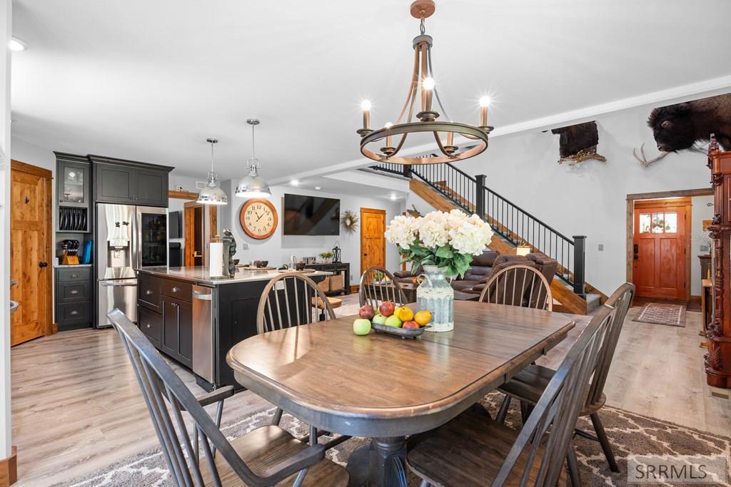 3944 Wise Owl Way, ISLAND PARK, Idaho image 11