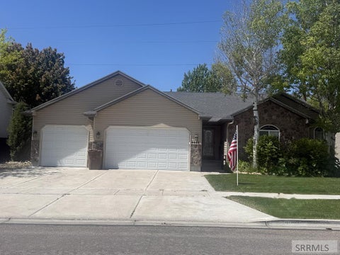 Homes For Sale - 4685 Declaration Drive<br/> POCATELLO, ID 83201