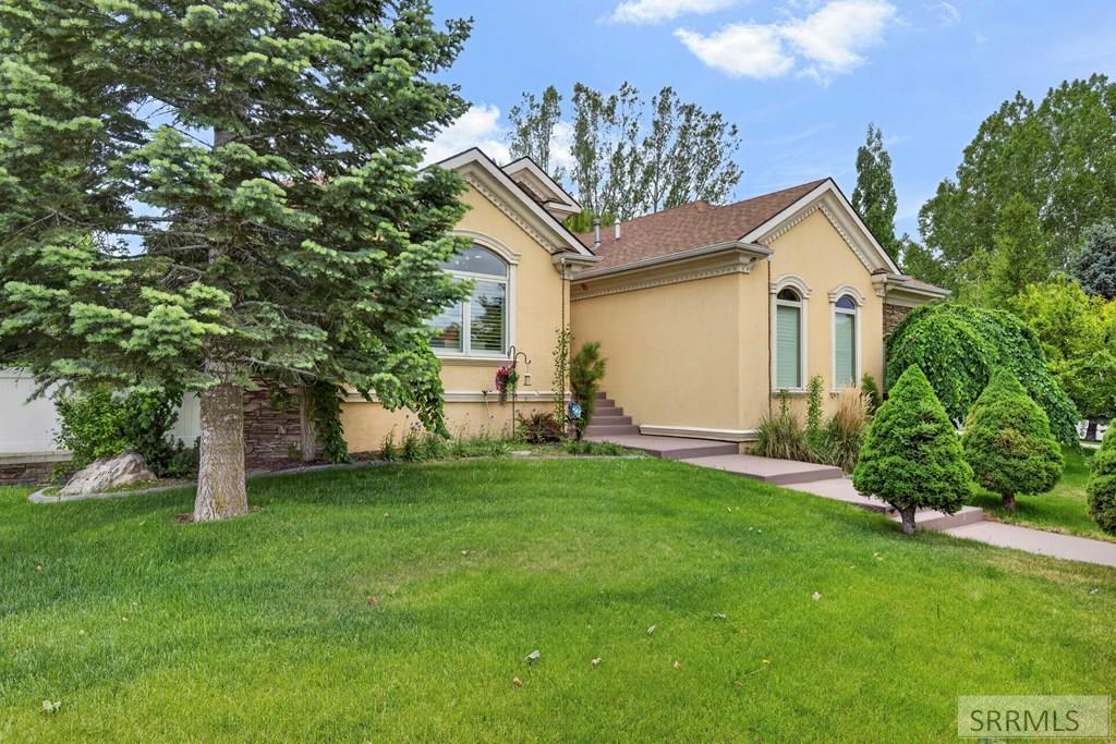 3770 Autumnwood Drive