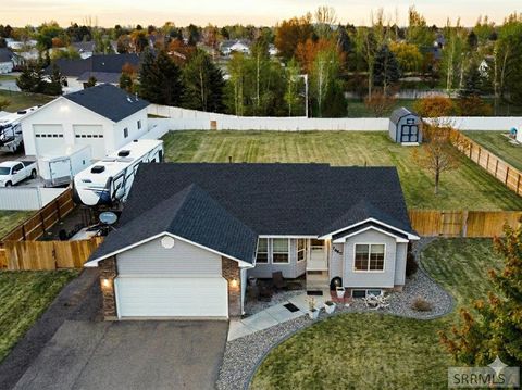 Photo of 2665 E 97th N, IDAHO FALLS, ID 83401 (MLS # 2182102)