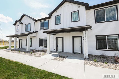 Townhouse For Sale - 1123 Lilah Street #4<br/> RIGBY, ID 83442