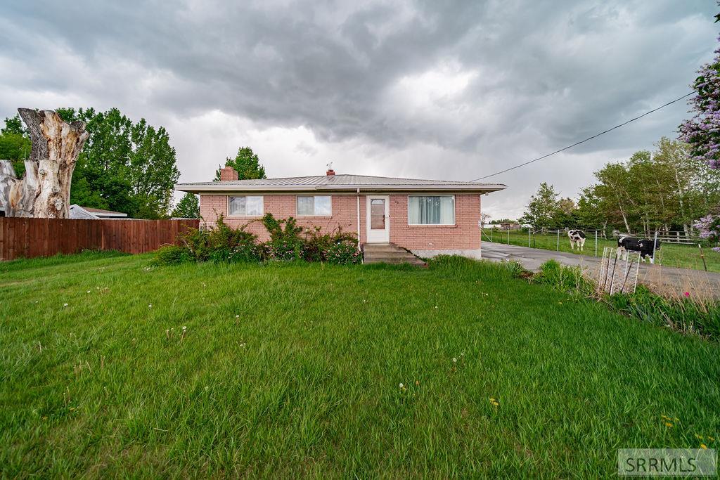 706 E 1550 N, SHELLEY, Idaho image 1