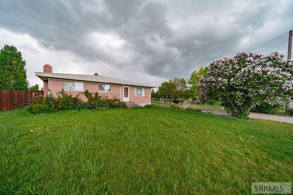 706 E 1550 N, SHELLEY, Idaho image 2