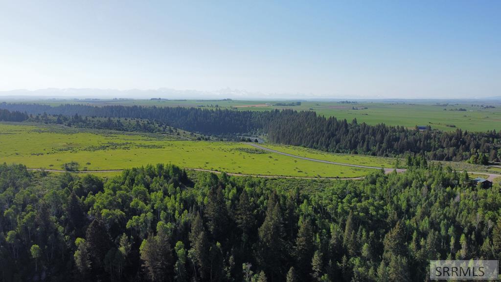 1515 E Rim Loop Road, ASHTON, Idaho image 2
