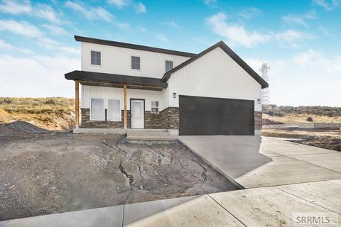 Photo of 1121 John Hancock Avenue, REXBURG, ID 83440 (MLS # 2185739)