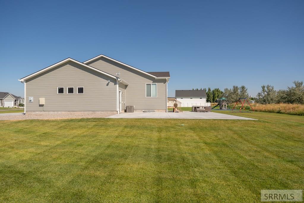 4590 N Clapp Road, IONA, Idaho image 15